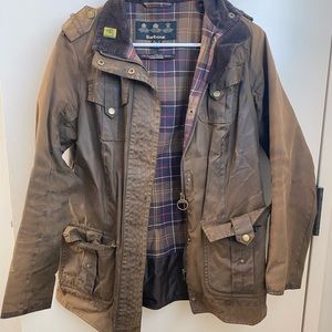 Barbour jacket-fitted style